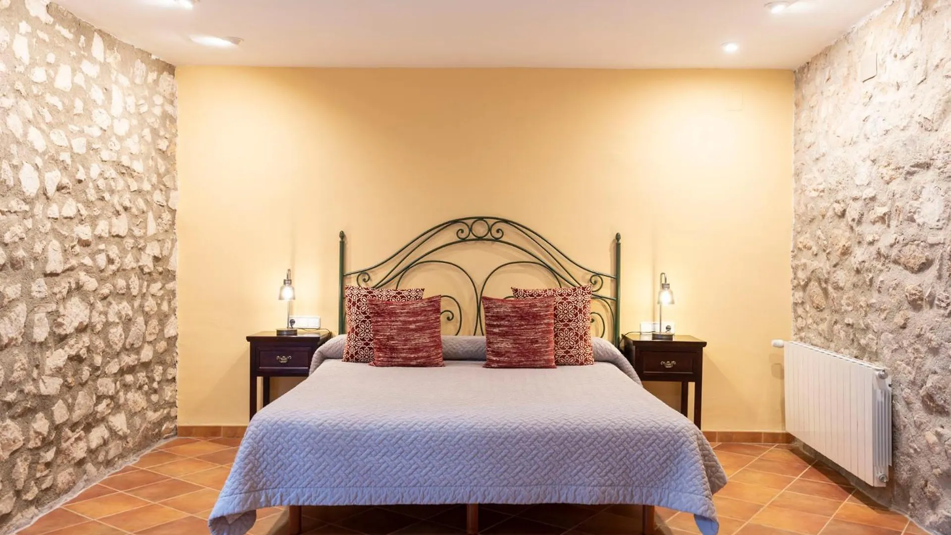 Hotel Hostal Can Xicu Capmany