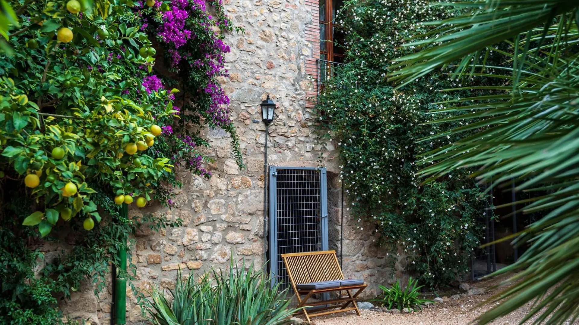 Hotel Hostal Can Xicu Capmany