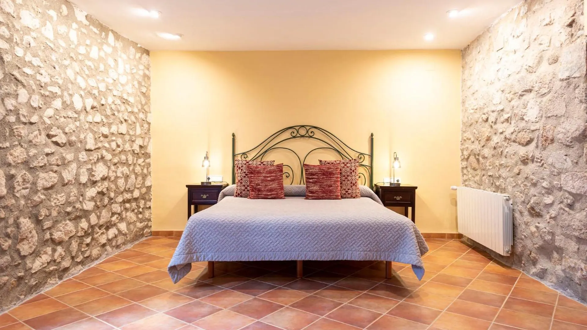 Hotel Hostal Can Xicu Capmany