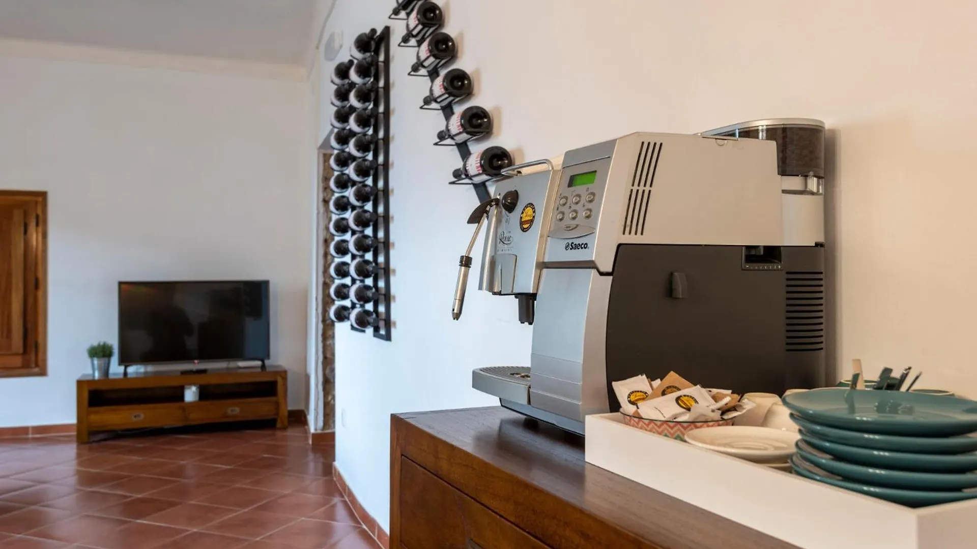 Hostal Can Xicu Capmany Hotel